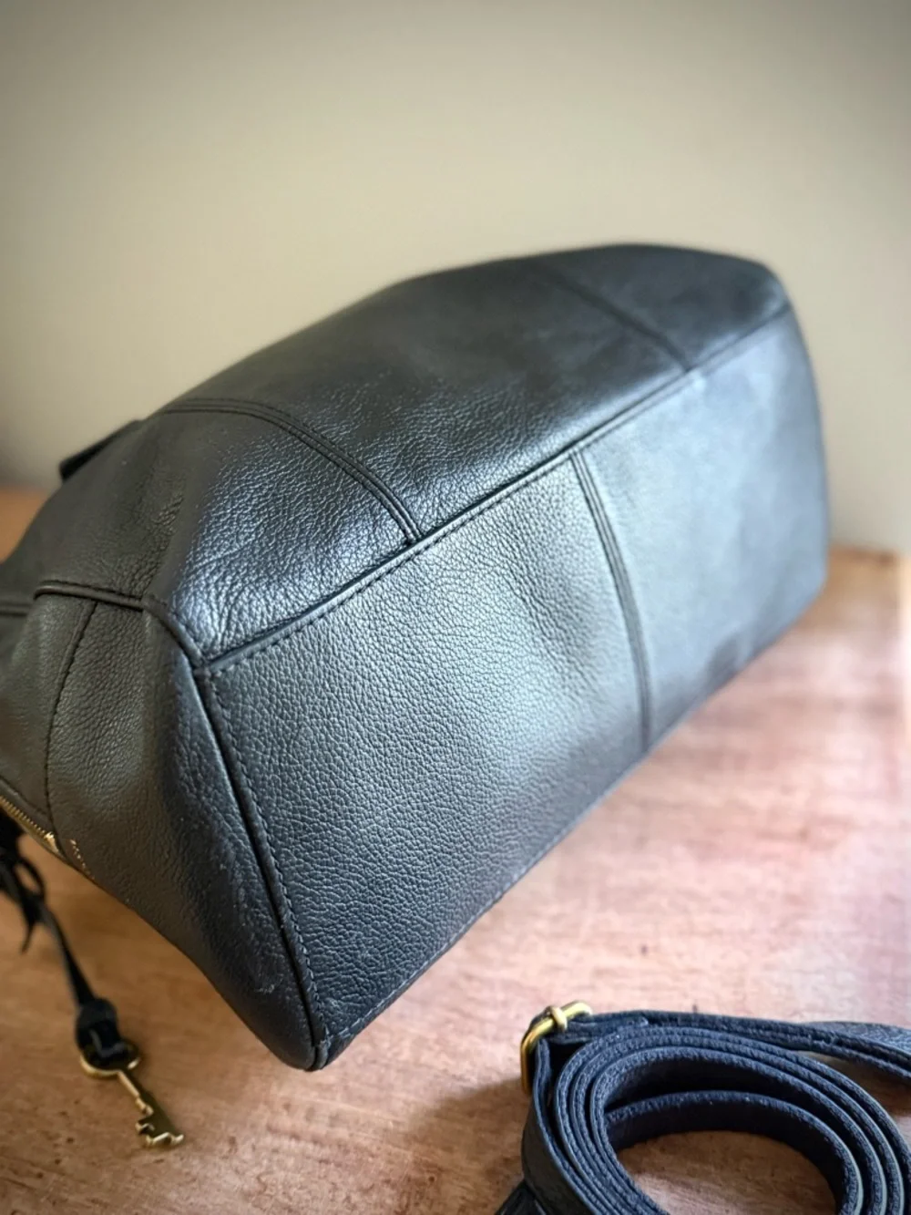 Fossil Black Pebbled black Leather Crossbody Satchel Handbag